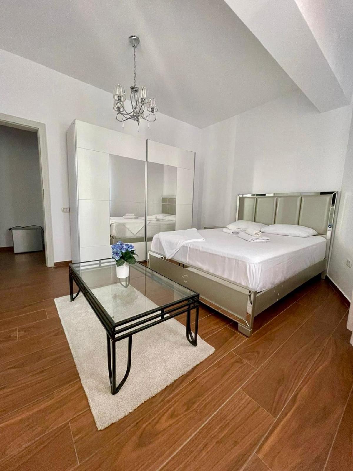 Premier Apartaments By Twin Residence Мамая Екстериор снимка
